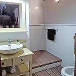 Guest house Casa Dos Botes *