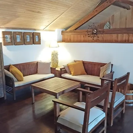 Casa Dos Botes *