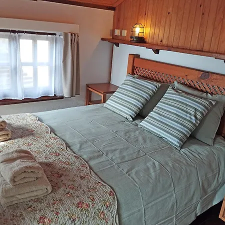 Pensión Casa Dos Botes Santa Cruz das Flores