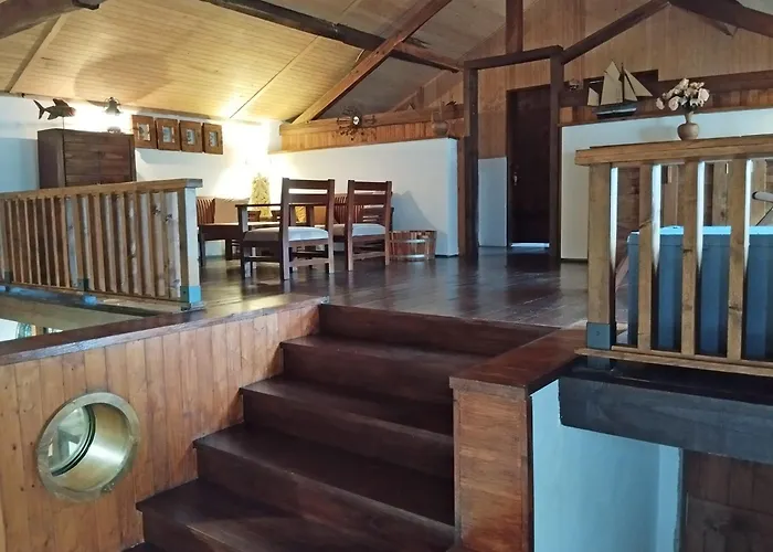 Casa Dos Botes * Santa Cruz das Flores