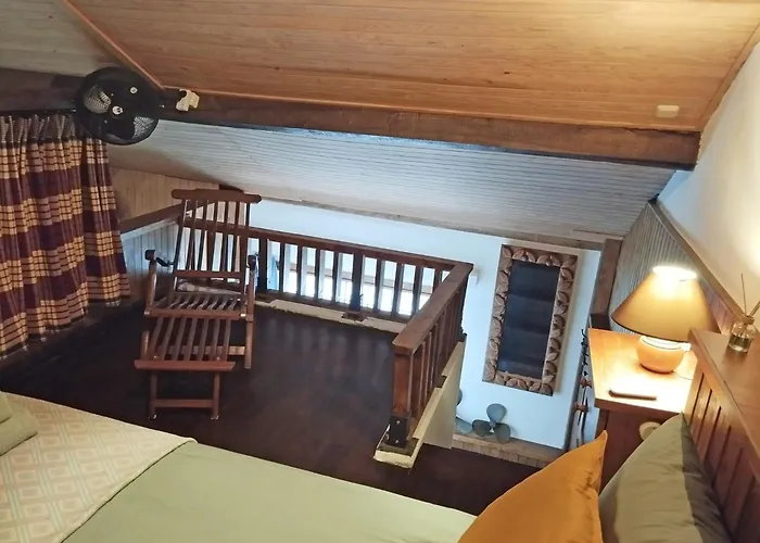 Casa Dos Botes * サンタ・クルス・ダス・フローレス