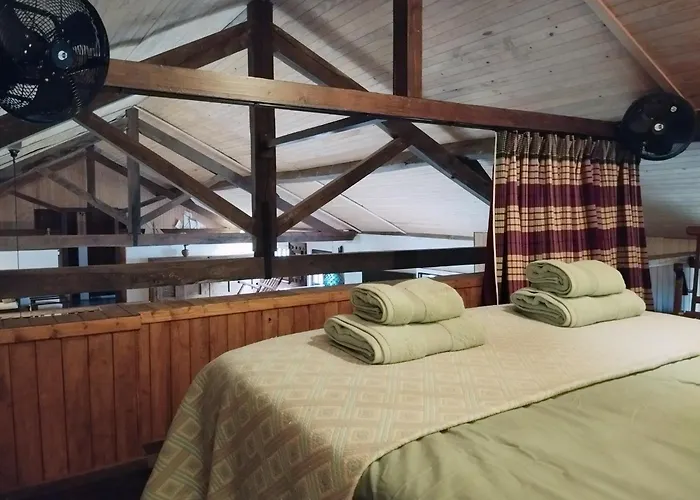 ゲストハウス Casa Dos Botes